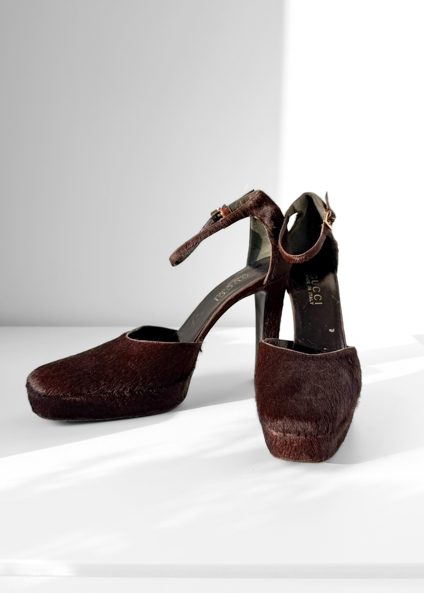 1996 Gucci by Tom Ford Brown Pony Hair Ankle Strap Square Toe Platform Heels (39)