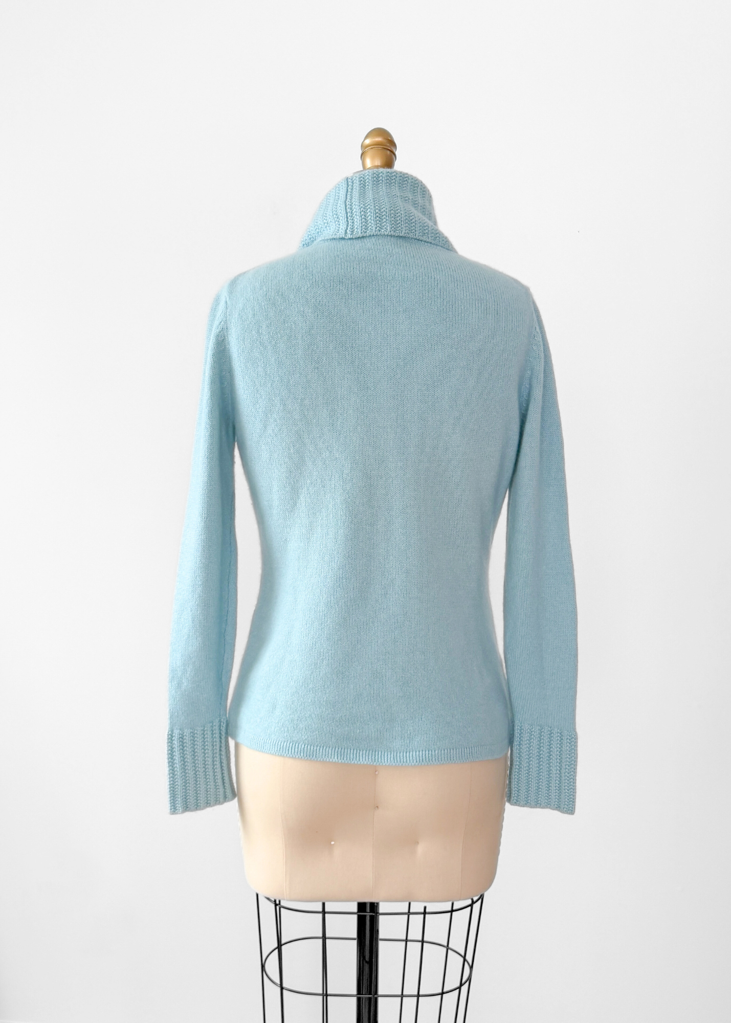 Ann Taylor Robins Egg Blue 100% Cashmere Turtleneck Sweater (M)