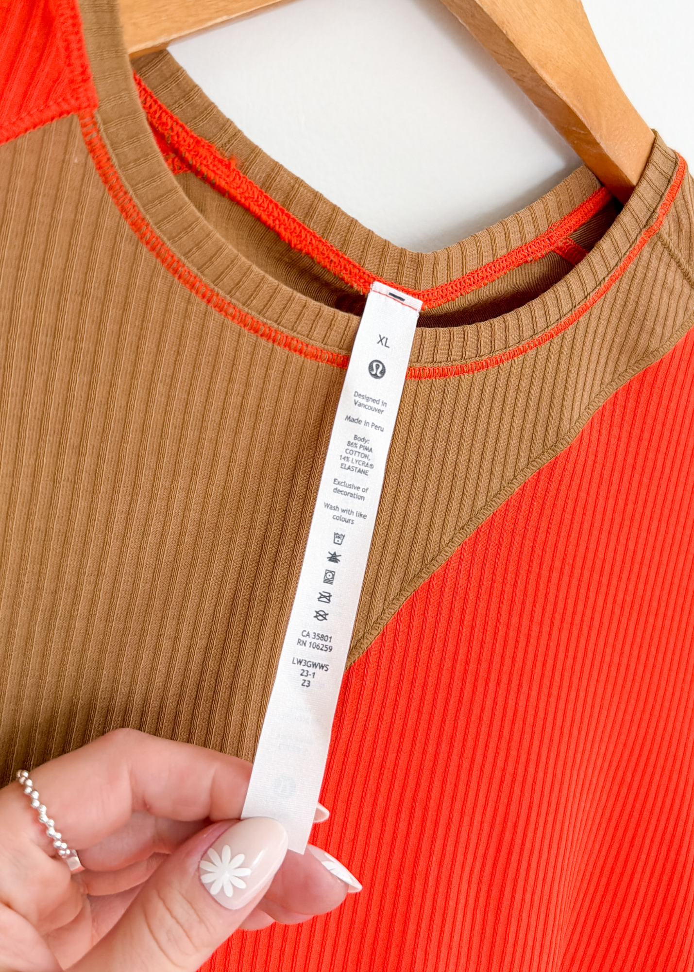 Lululemon Asymmetrical Ribbed Cotton T-Shirt in Solar Orange and Beige (XL)