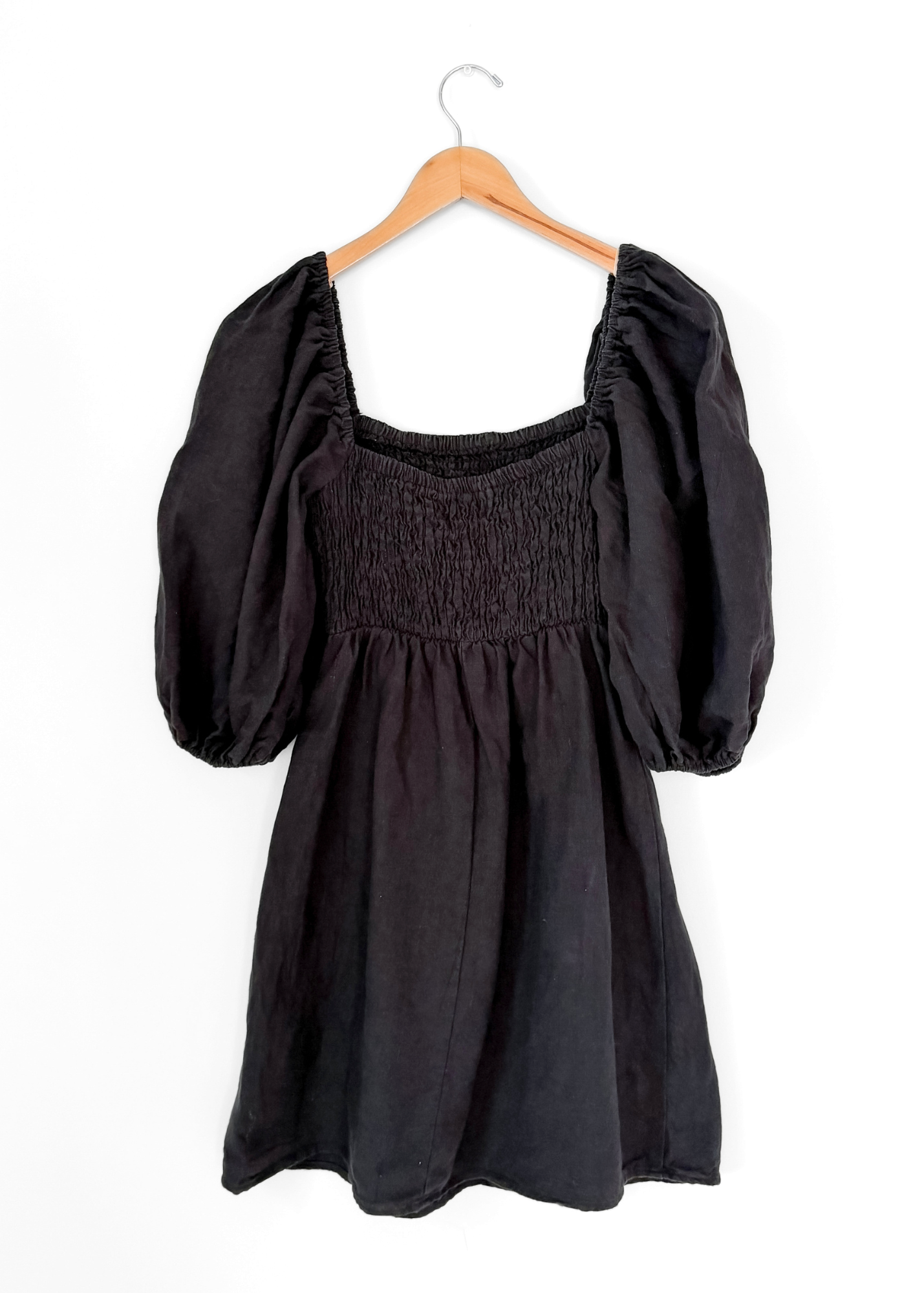 Tuckernuck Annie Linen Smocked Balloon Sleeve Black Dress (S)