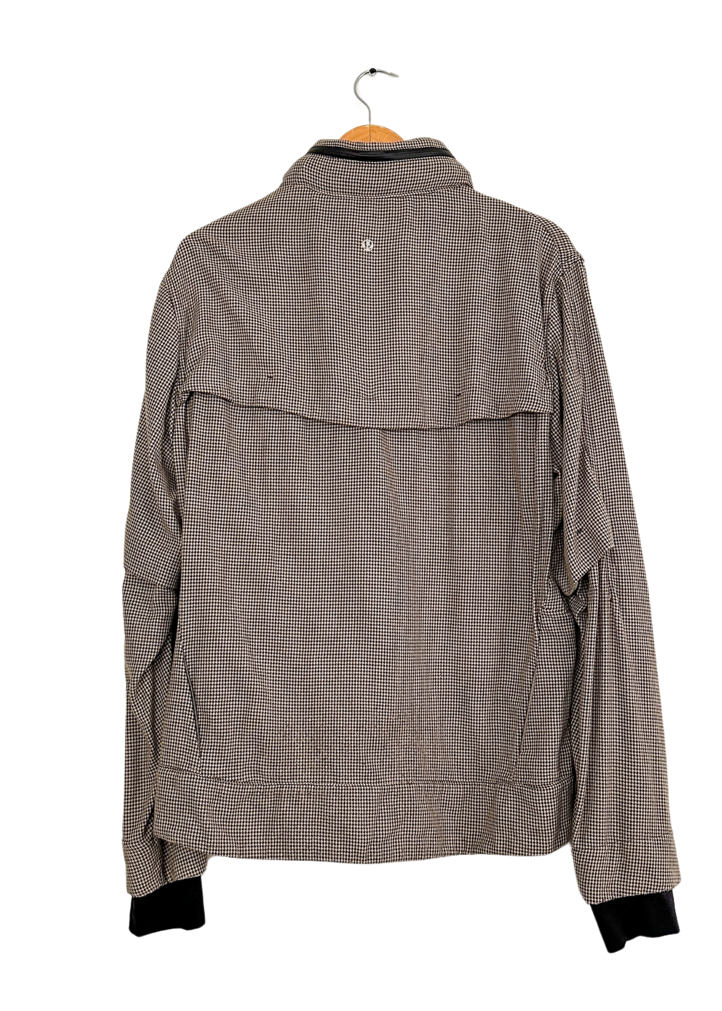 Lululemon Men's Relay Hooded Jacket in Brown Black Houndstooth Swift Mojave Tan