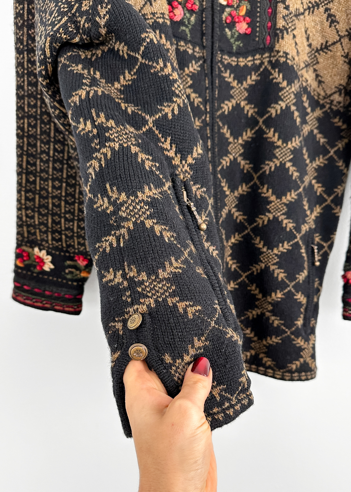 Icelandic Designs Brown & Black Floral Embroidered Wool Zip Knit Jacket Sweater (XL)