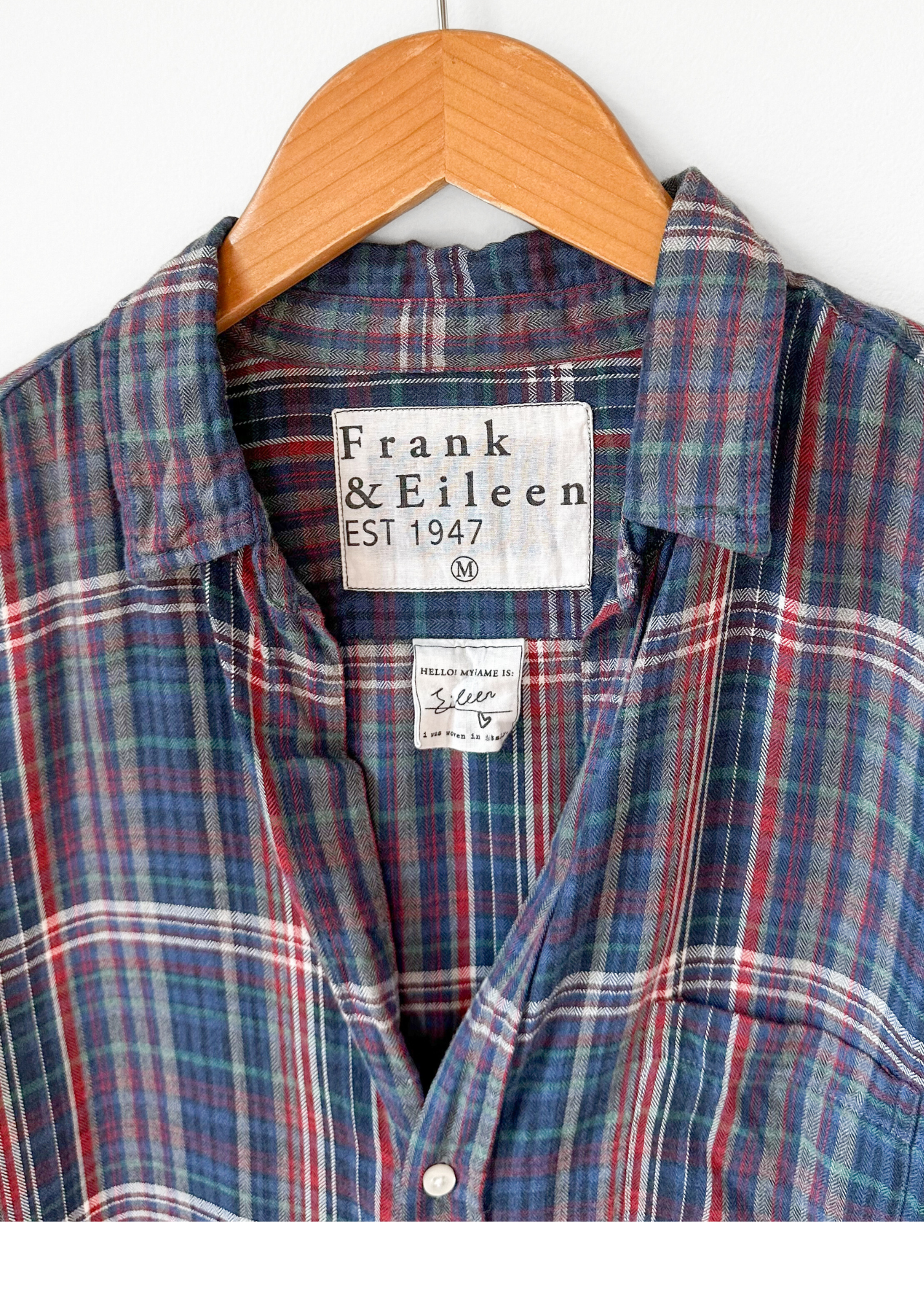 Frank & Eileen Italian Cotton Blue Plaid Relaxed Button Down Top (M)