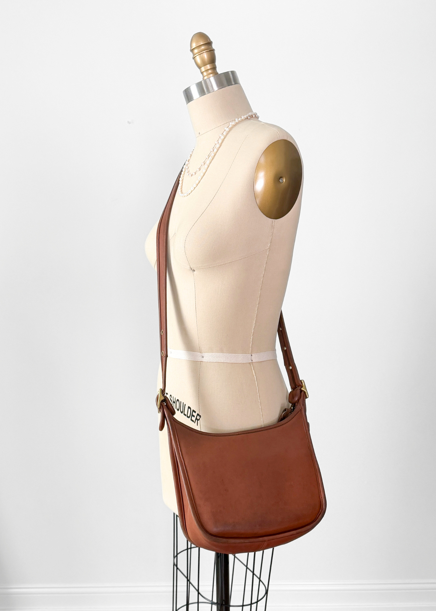 Vintage 90s Coach Janice Legacy British Tan Brown Leather Purse # 9950