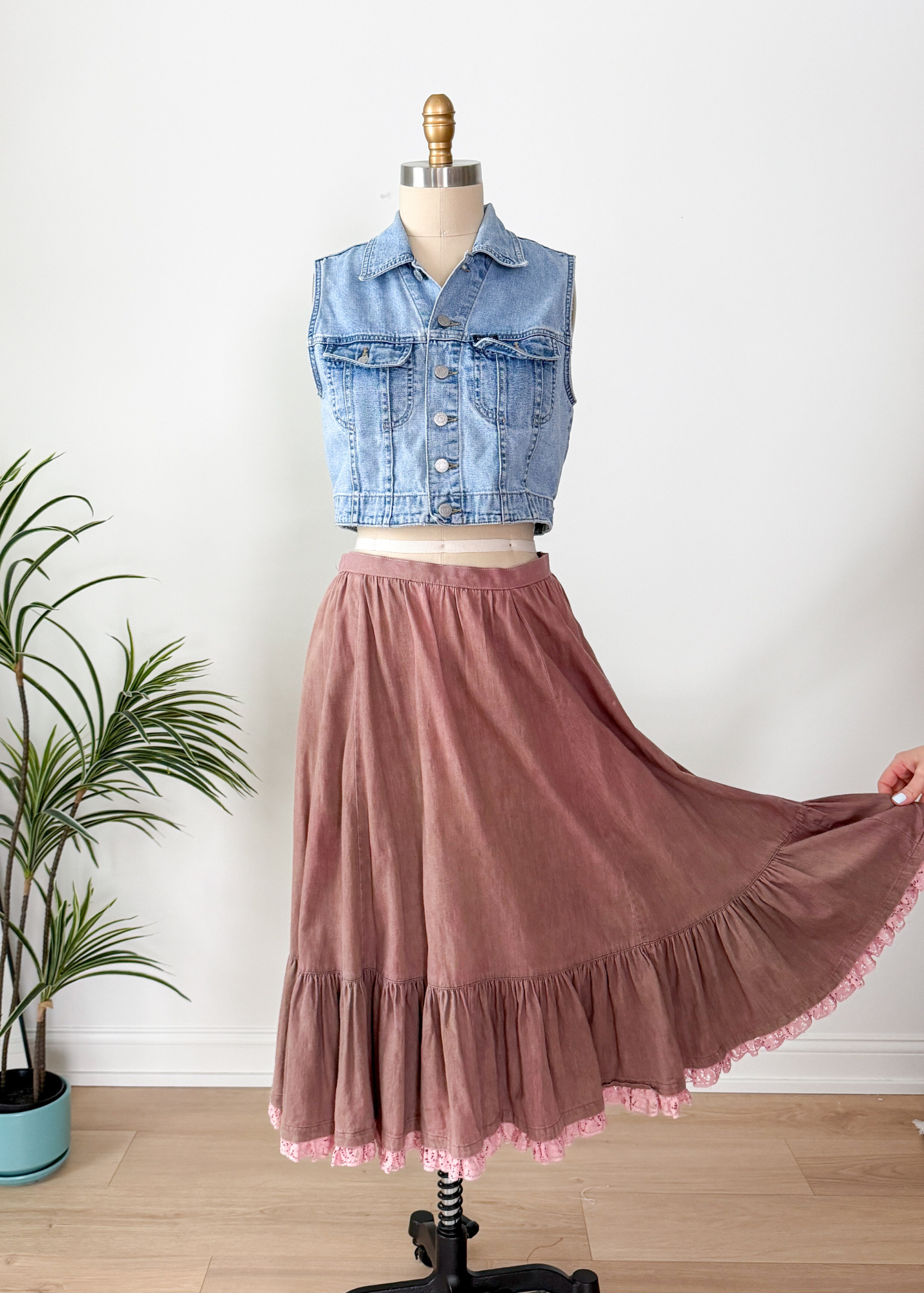 Vintage BIS by Gene Ewing Beverly Hils Paris Pink Mauve Sun Bleach Midi Peasant Skirt
