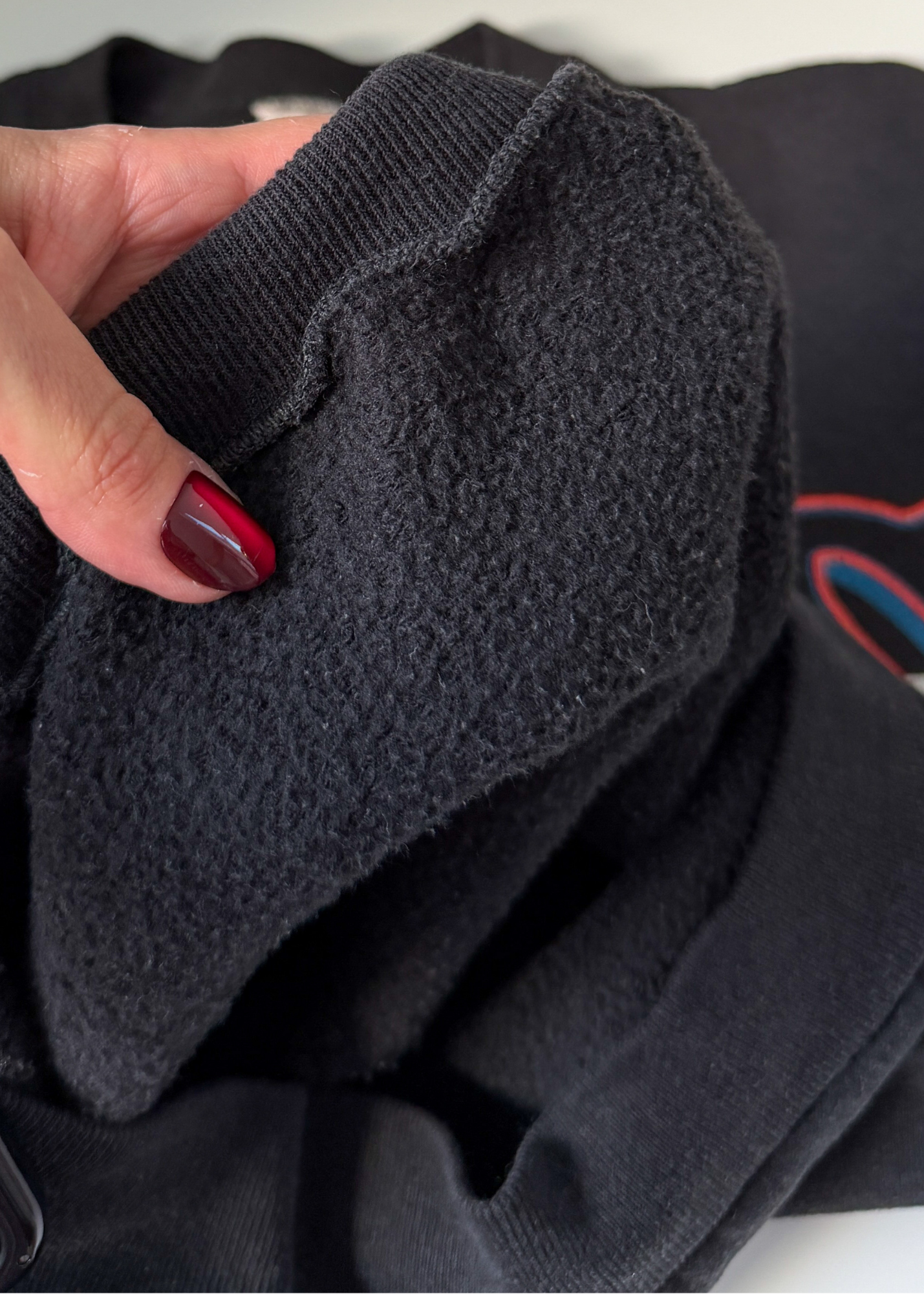 Vintage 90s Cleveland Cavs NBA Fleece Crewneck Sweatshirt (M)