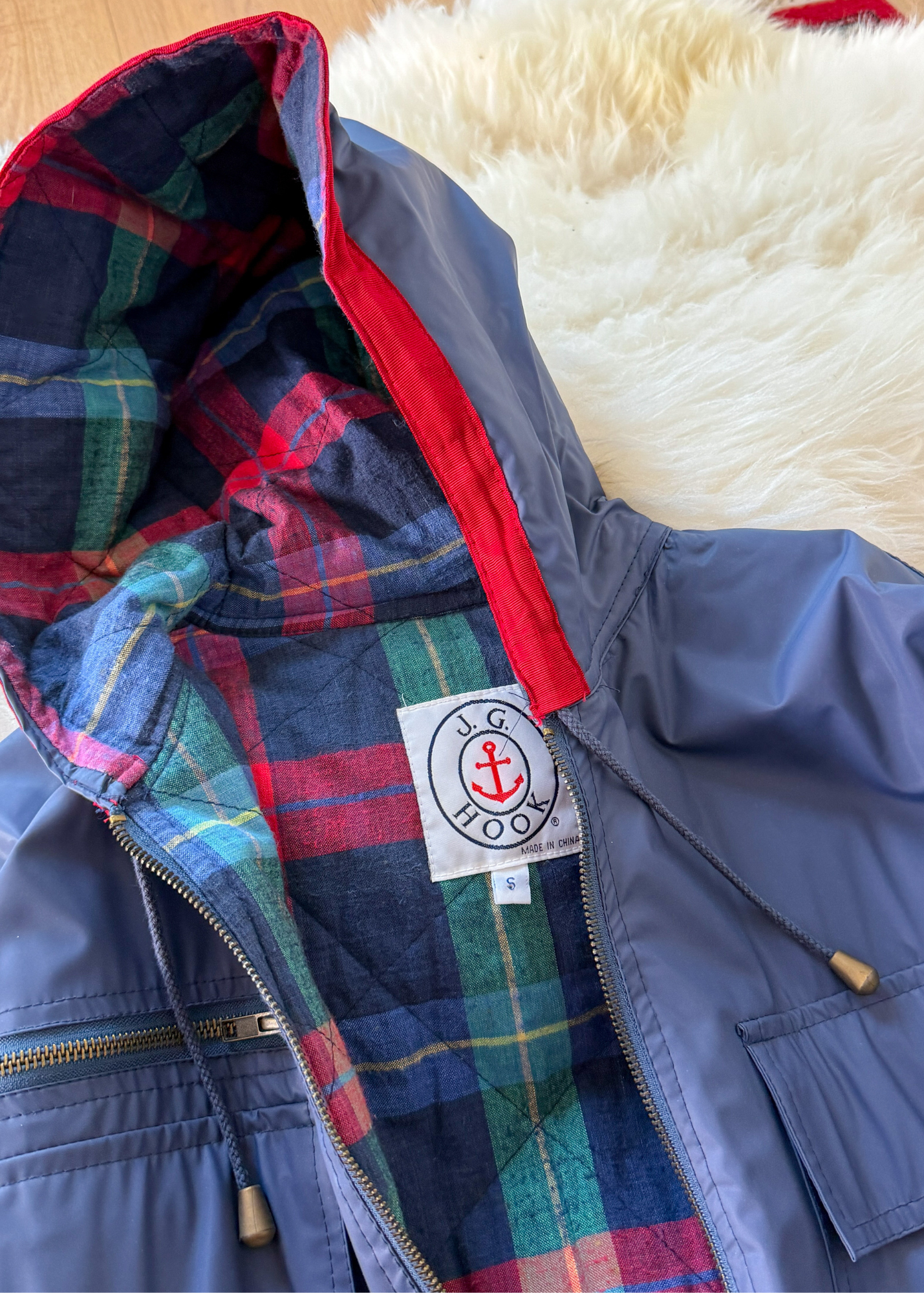 Vintage 90s J.G Hook Blue Red Plaid Rain Coat (S)