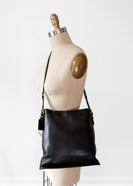 Vintage 90s Coach Equestrian Slim Bucket Bag Black Leather Purse # 9806