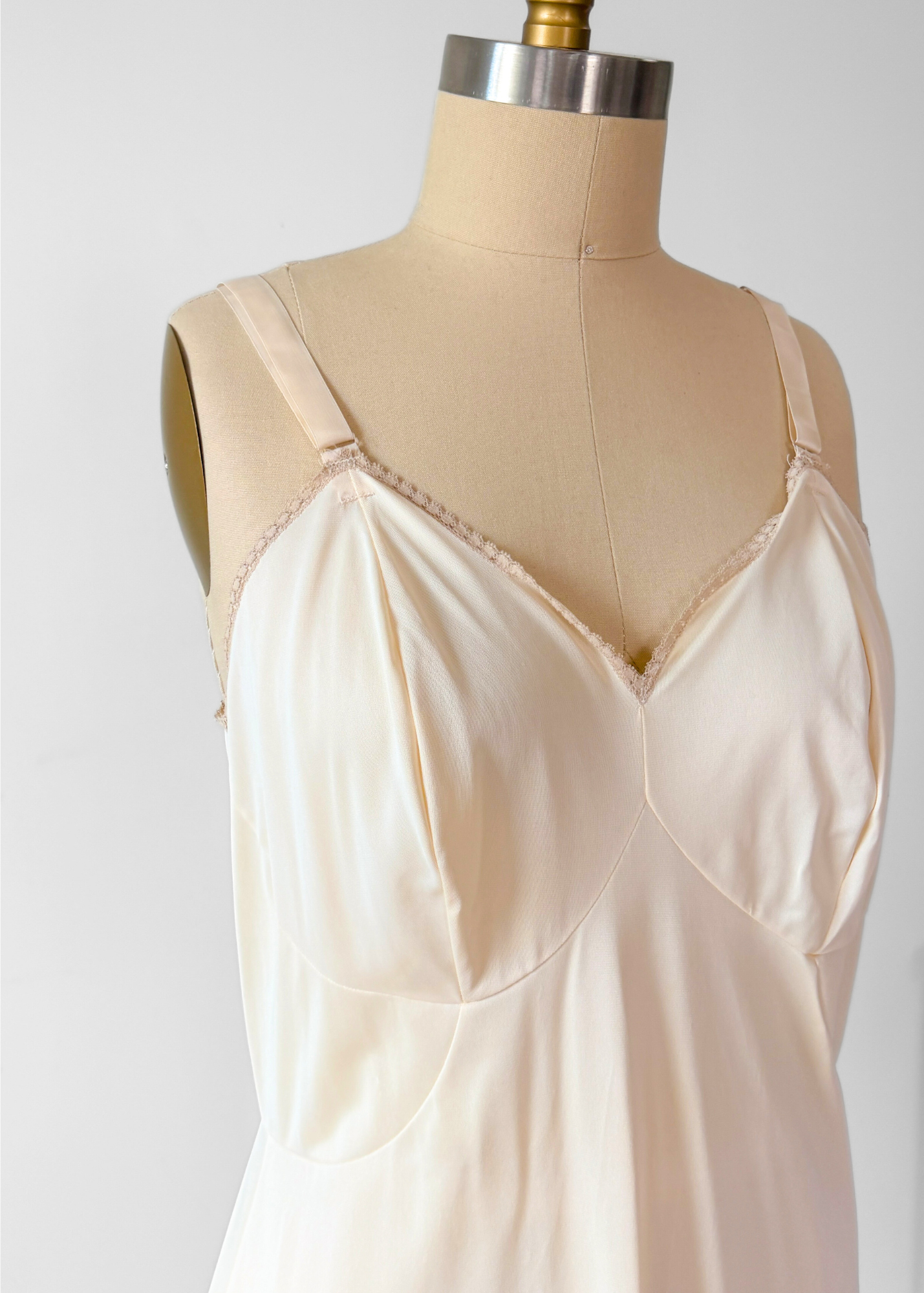 Vintage 80s Komar Cream Slip Dress Full Length (L)
