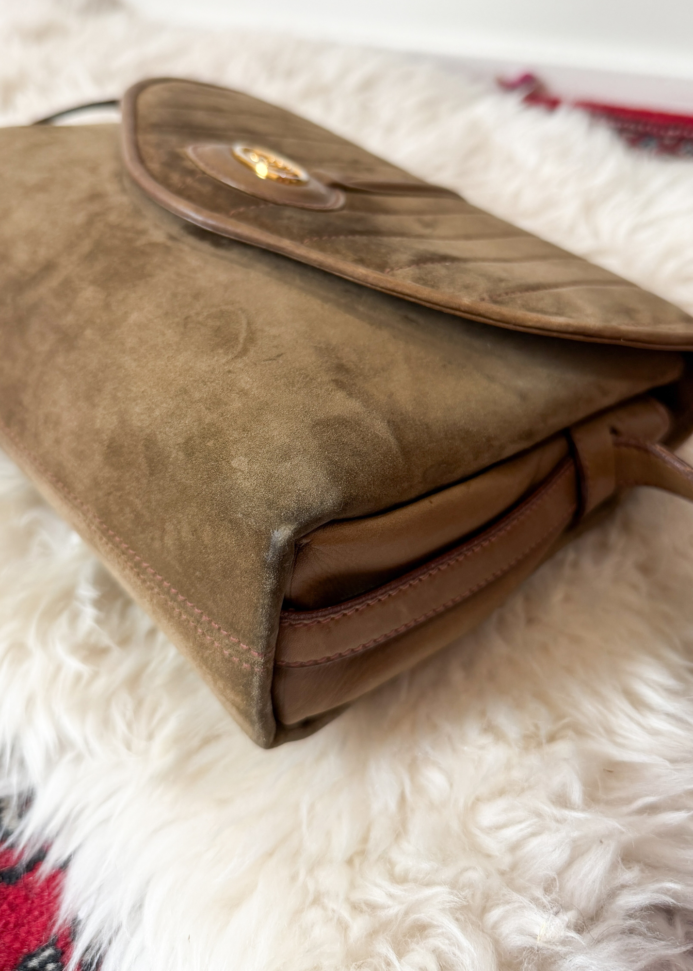 Vintage 70s Gucci Brown Suede Purse
