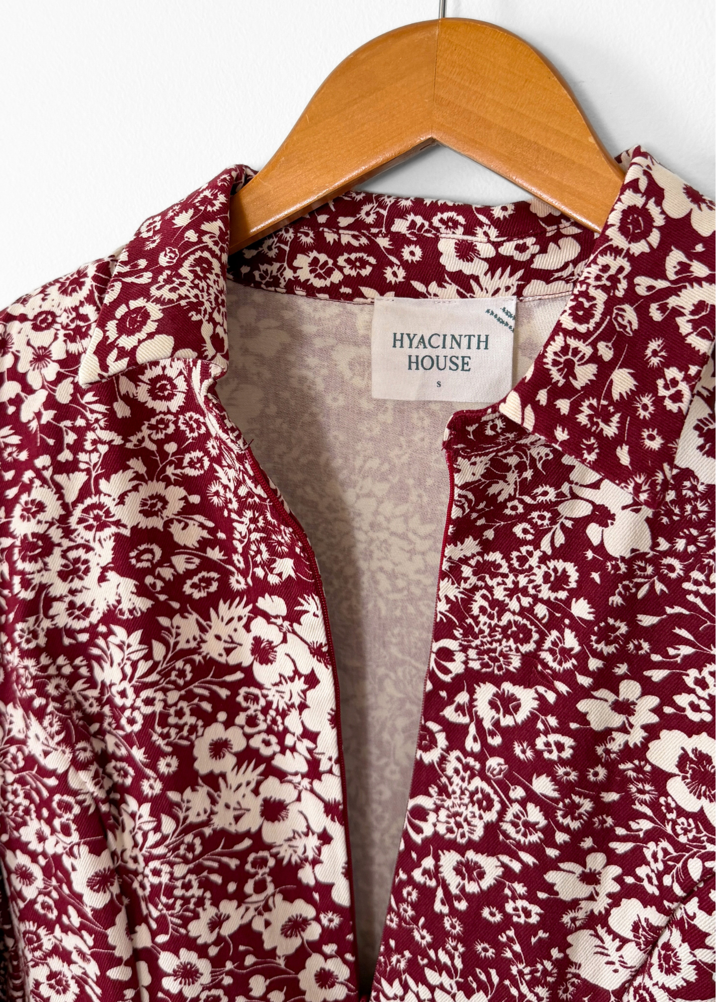 Hyacinth House Begonia Maroon Floral Zip Front Mini Dress (S)