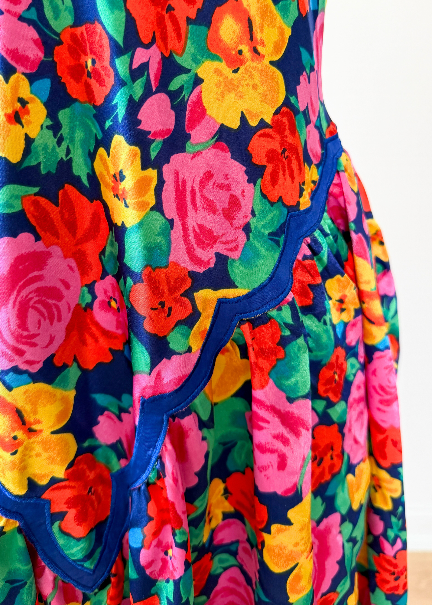 Vintage Victoria's Secret Gold Label Floral Slip Dress (L)