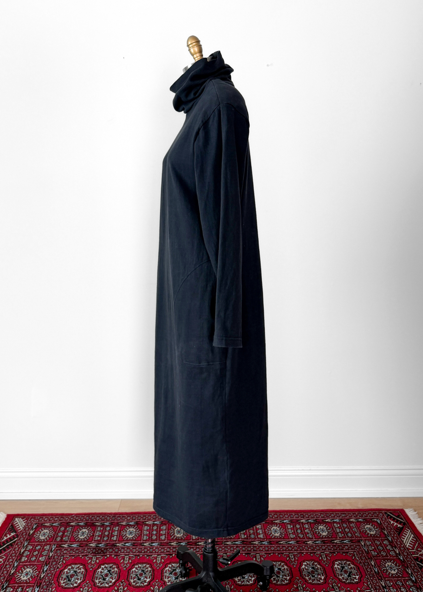 Vintage 80s Banana Republic 100% Cotton Knit Black Structured Shoulder Dress (L)