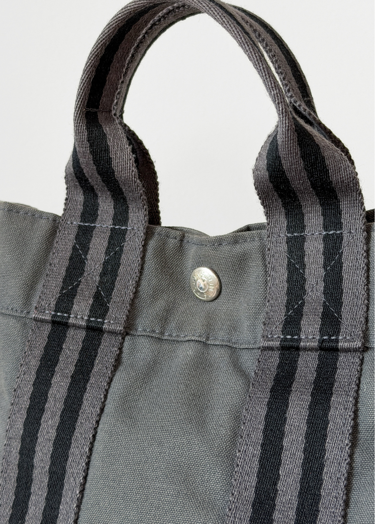 Hermès Fourre Tout Tote Canvas Bag in Graphite Gray