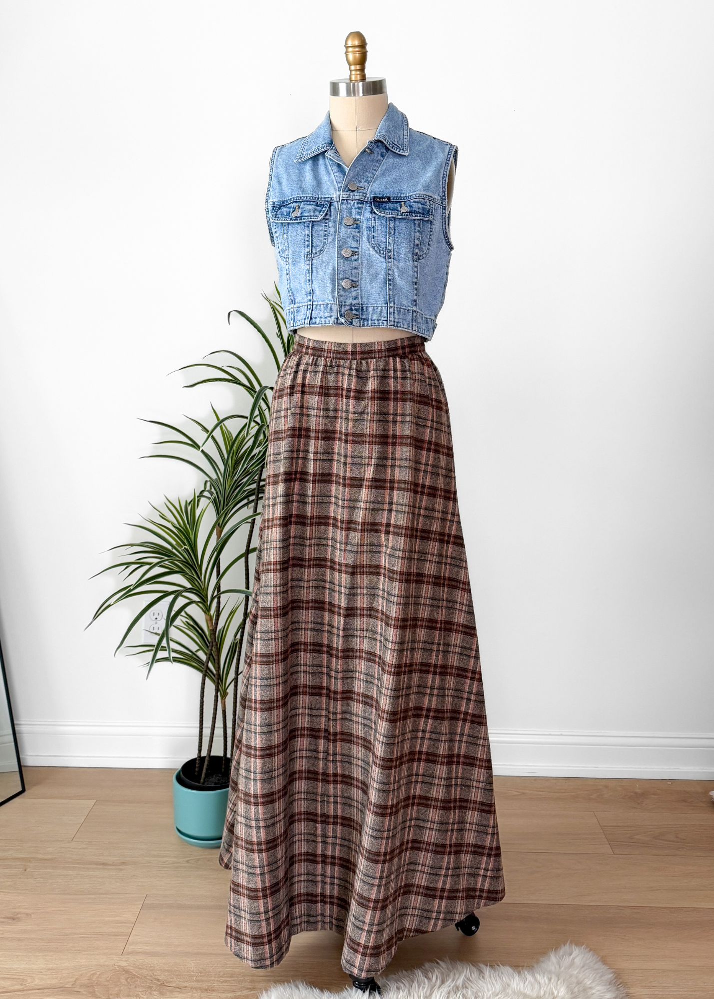 Vintage 70s Brown & Rust Plaid Felt Circle Maxi Skirt (S)