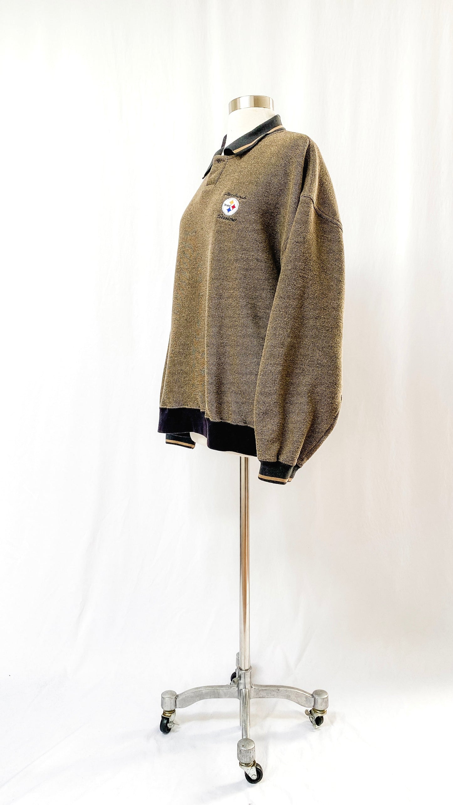 Vintage LEE 90’s Steelers Embroidered Pullover (L/XL)