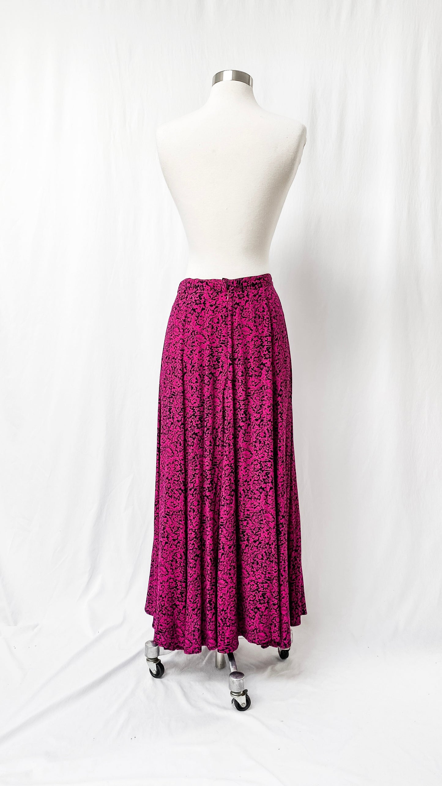 Vintage 90’s Pink & Black Maxi Skirt (S)