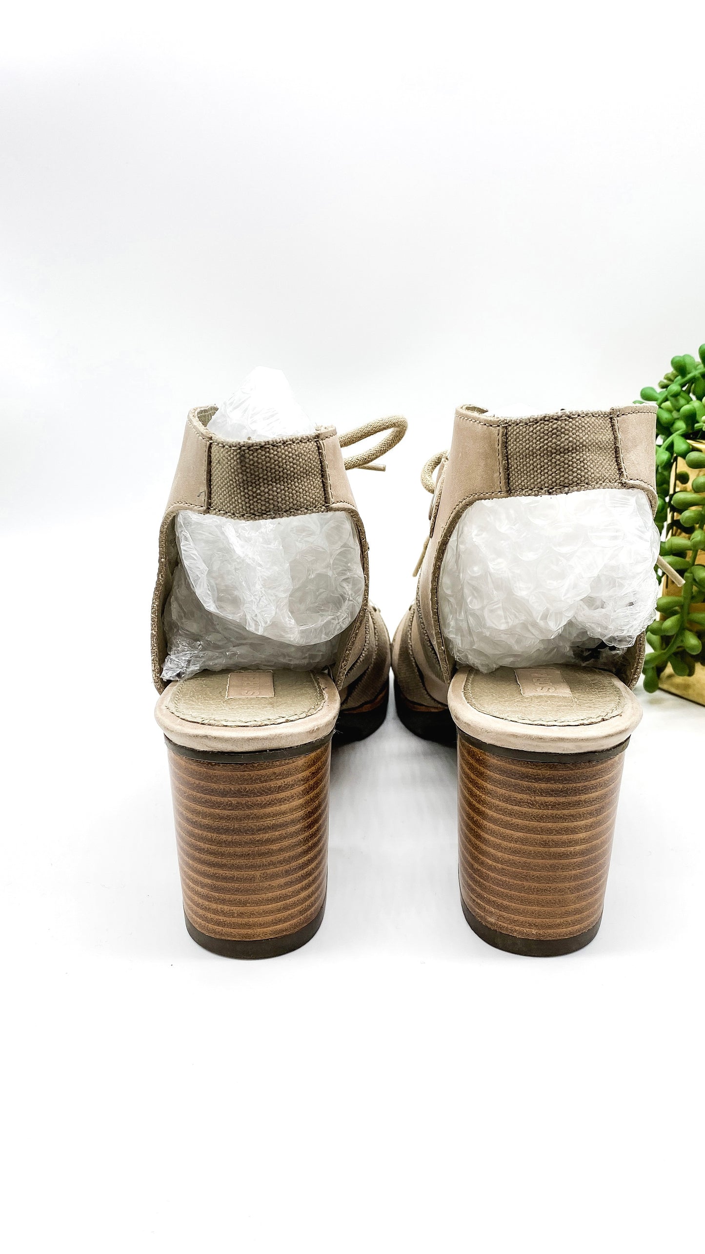 Sorel Addington Pebble Leather Sandal Heels (10)