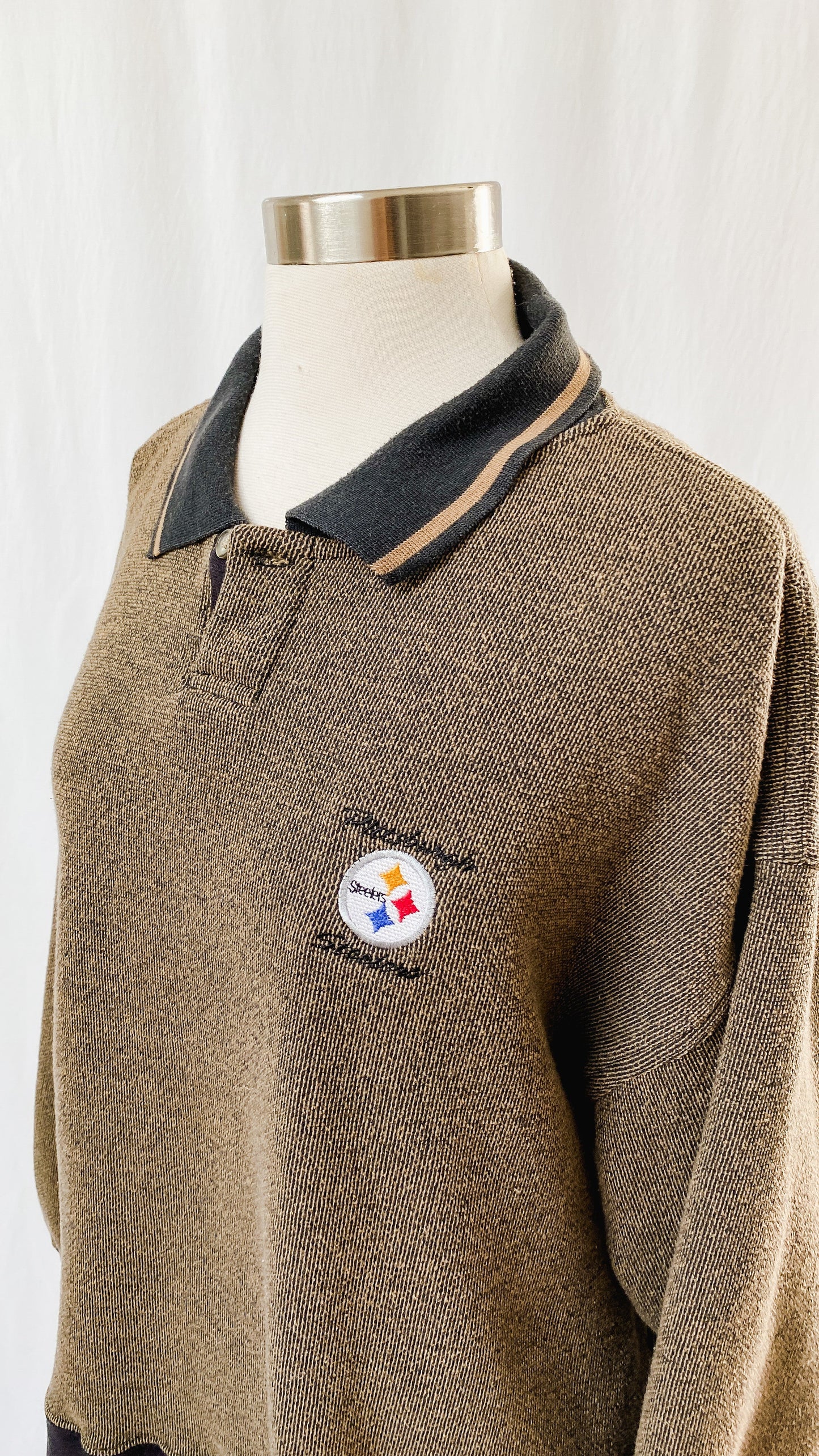 Vintage LEE 90’s Steelers Embroidered Pullover (L/XL)