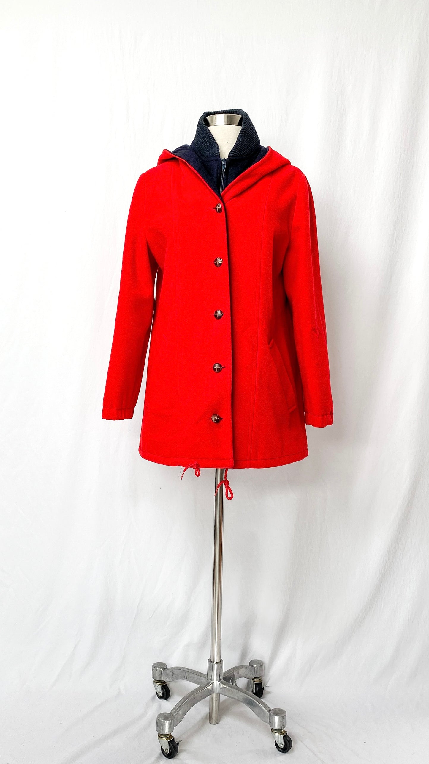 Vintage 80’s All Outdoors Mackintosh Red & Navy Double Lined Coat (M)