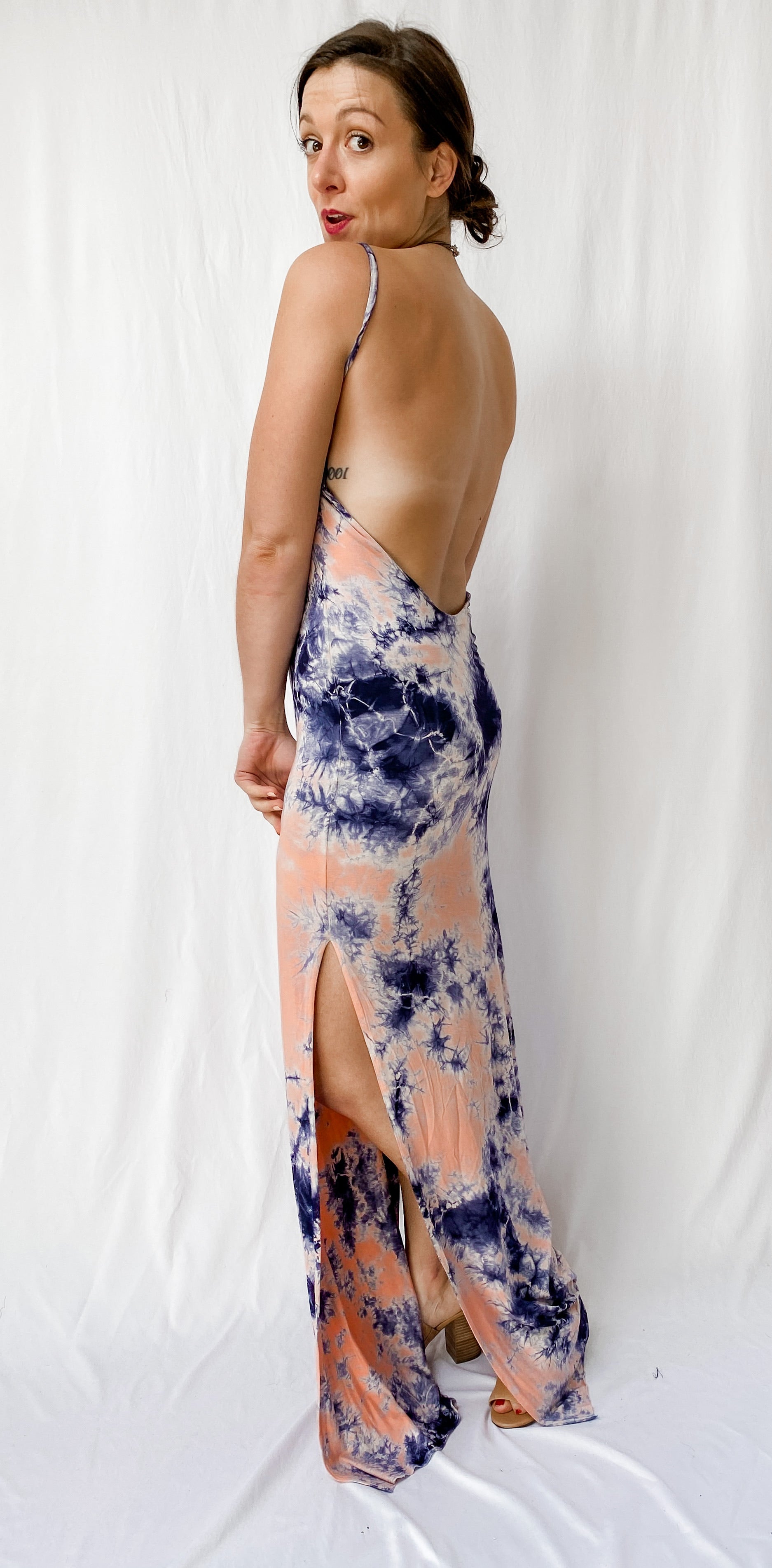 Young Fabulous & Broke Tie Dye Maxi Dress (M) The Wandering Wardrobe Truck Young Fabulous & Broke Tie Dye Maxi Dress (M) The Wandering Wardrobe Truck