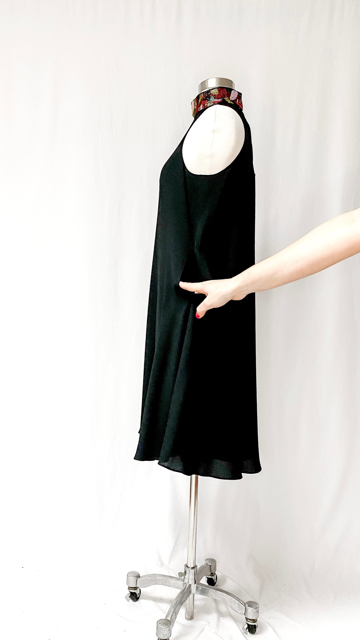 Vintage Black & Embellished Mock Neck Dress (4/6)