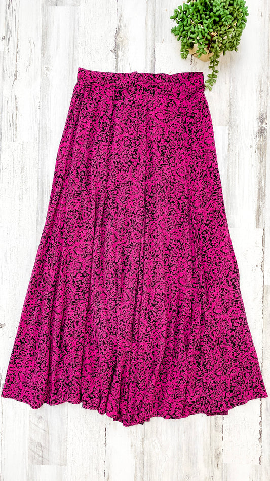 Vintage 90’s Pink & Black Maxi Skirt (S)